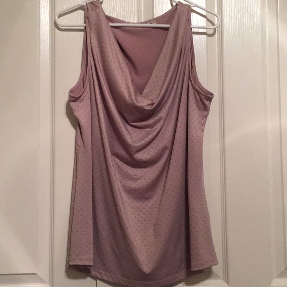 Beautiful gold dot blouse